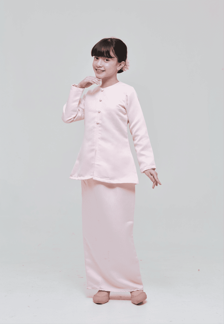 Zehra Kebarung Kids in Light Pink